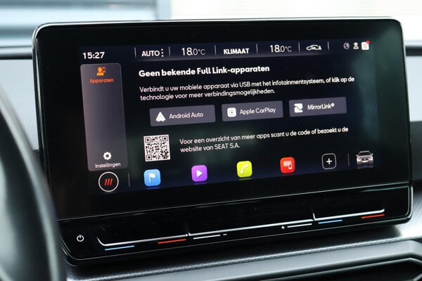 Apple Carplay/Android Auto