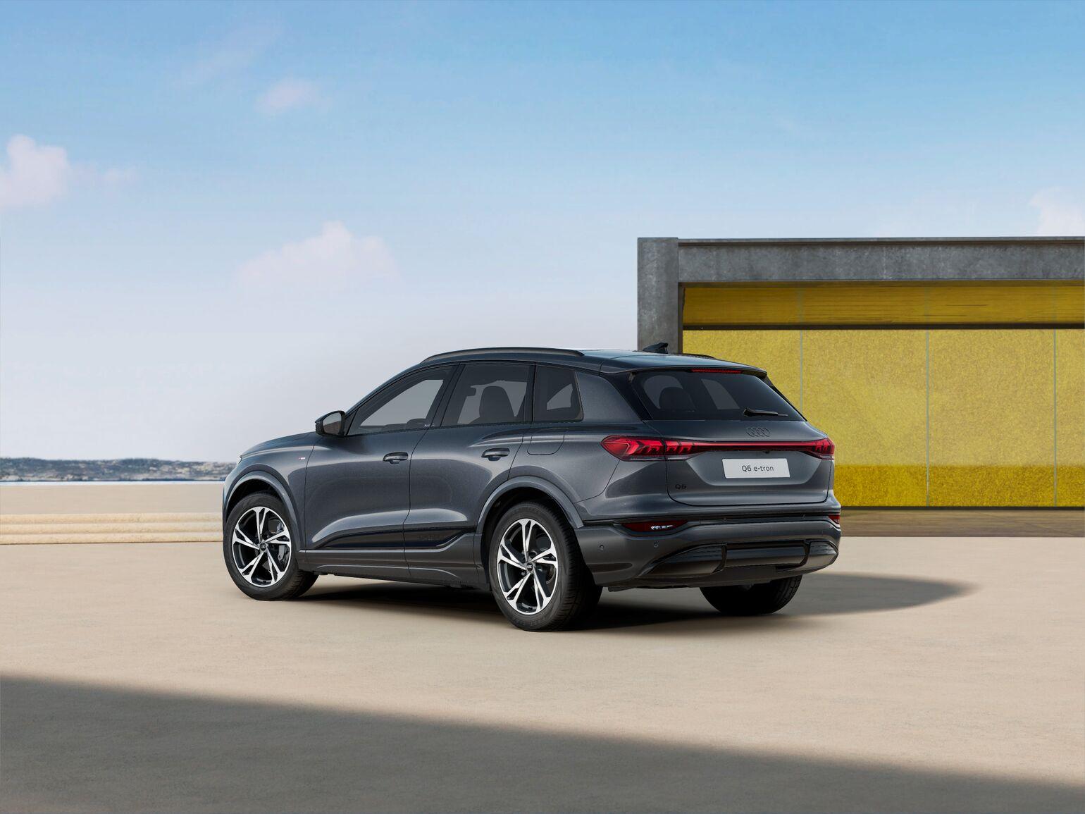 Audi Q6 e-tron 252pk S Edition 83 kWh - Afbeelding 2