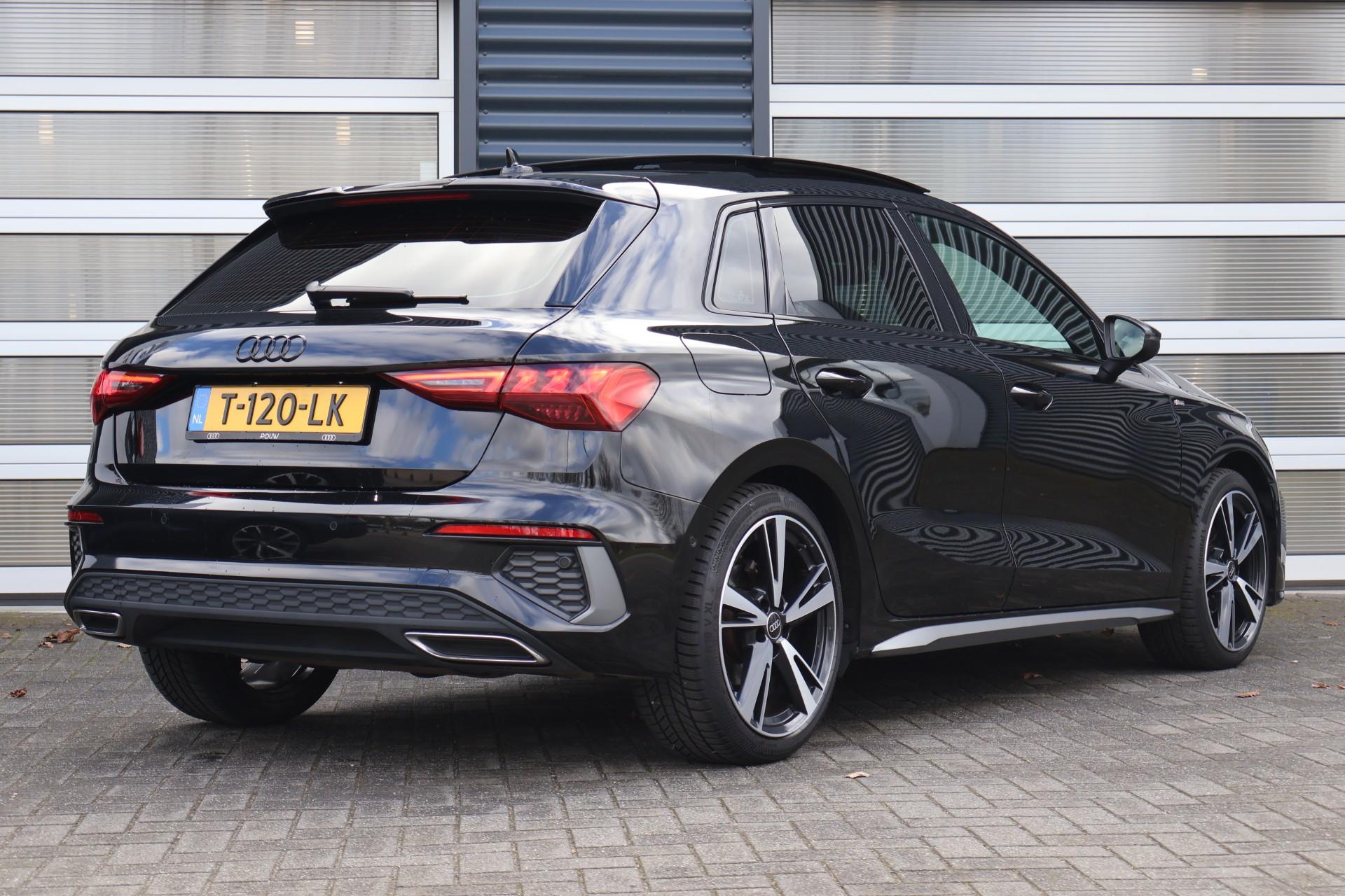 Audi A3 Sportback 30 TFSI 110pk S-tronic S Edition - Afbeelding 2