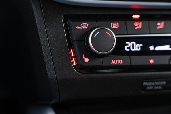 voorstoelen verwarmd voorstoelen verwarmd