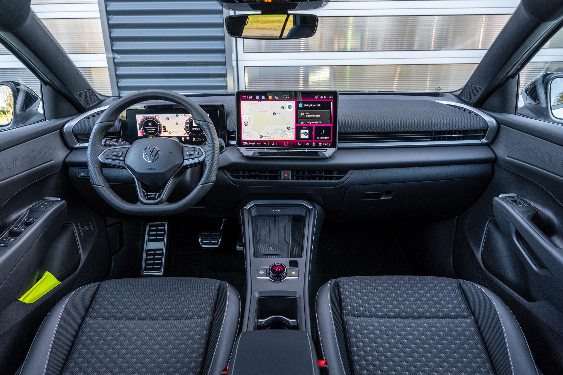 Volkswagen T-Roc 1.5 eTsi 150pk R-Line First Edition - Afbeelding 5