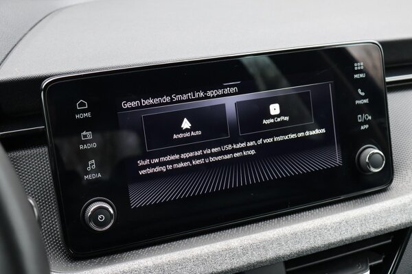 Apple Carplay/Android Auto