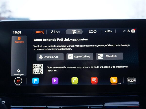 Apple Carplay/Android Auto