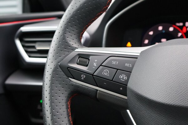 cruise control adaptief met Stop&Go en stuurhulp cruise control adaptief met Stop&Go en stuurhulp