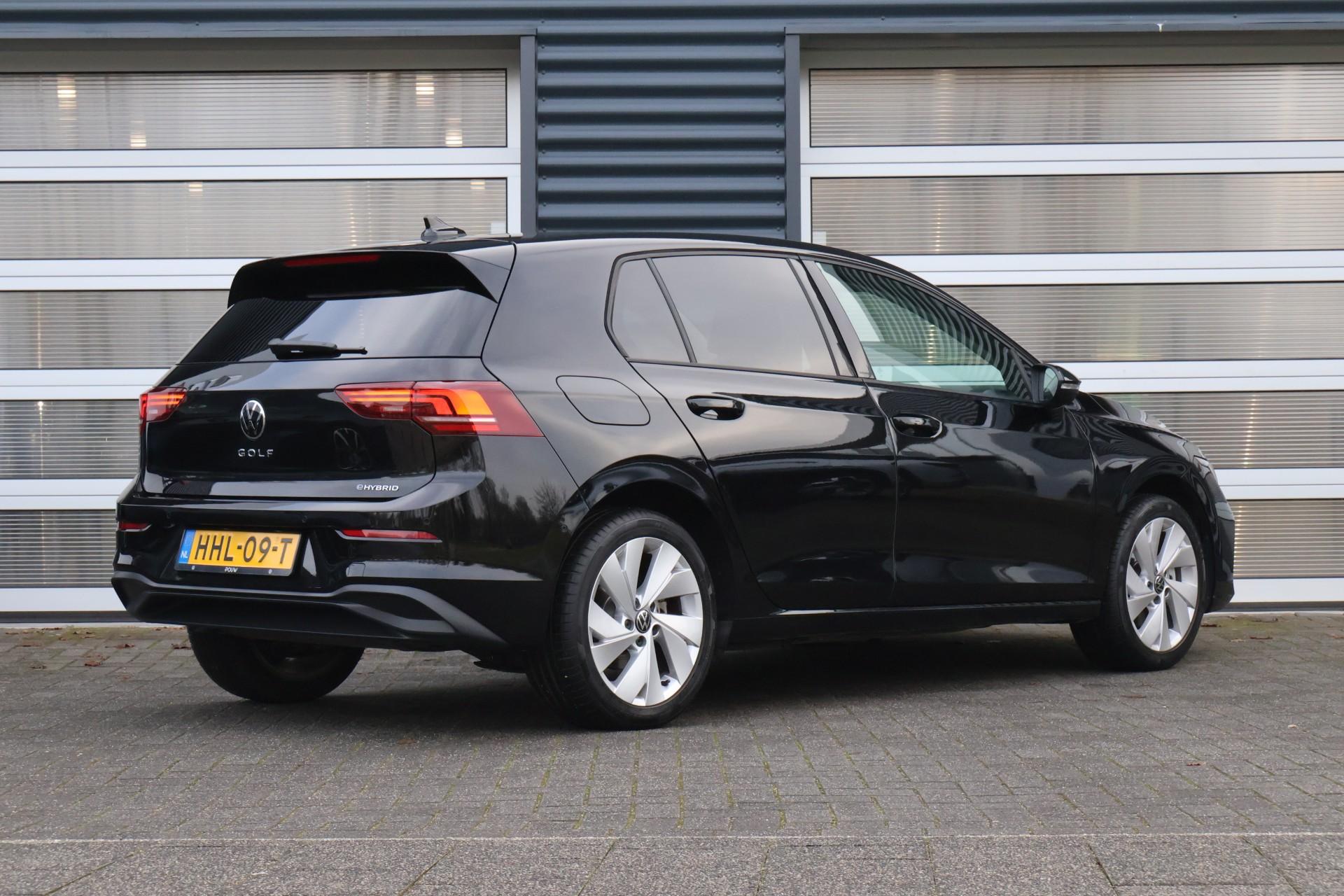 Volkswagen Golf 1.5 eHybrid 204pk DSG Life Edition - Afbeelding 2