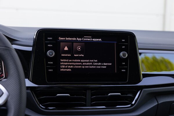 Apple Carplay/Android Auto