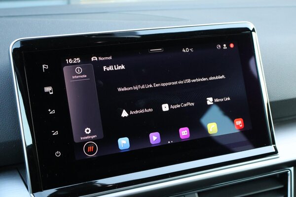 Apple Carplay/Android Auto