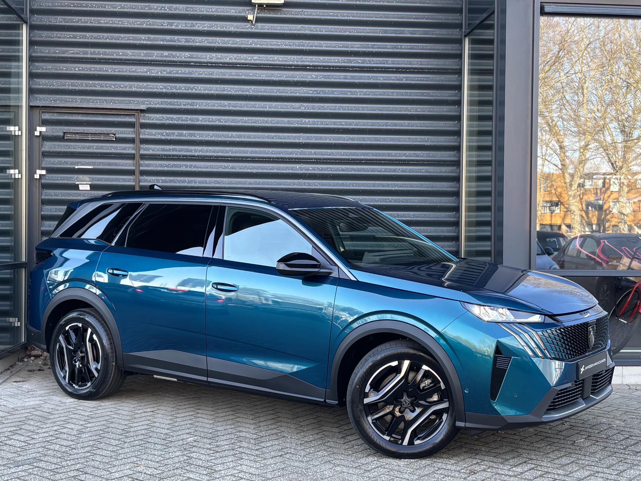 Peugeot e-5008 Allure Long Range 96 kWh - Afbeelding 2