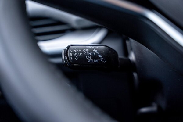 cruise control adaptief met Stop&Go en stuurhulp