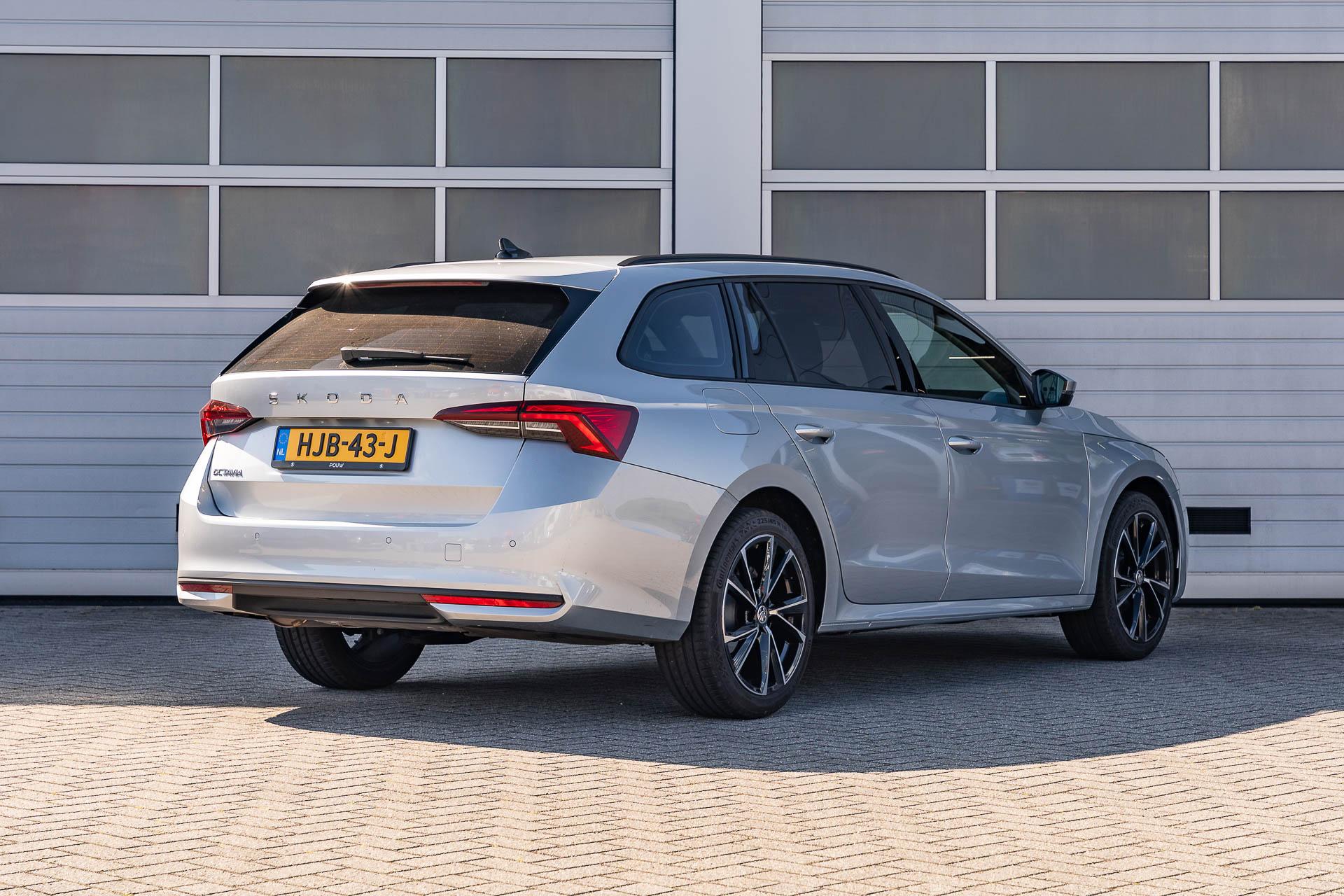 Skoda Octavia Combi 1.5 TSI 115pk Edition - Afbeelding 2