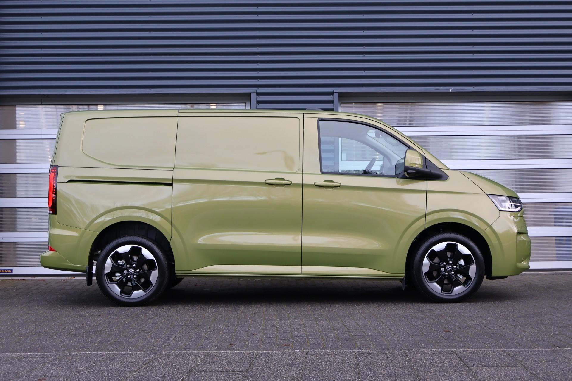 Volkswagen e-Transporter 32 L1H1 218pk Bulli 64 kWh - Afbeelding 3