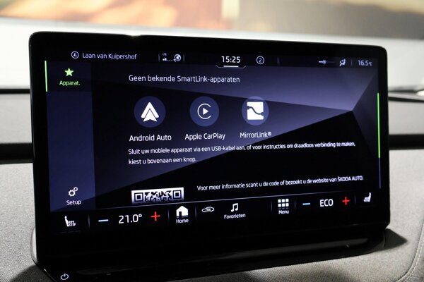 Apple Carplay/Android Auto