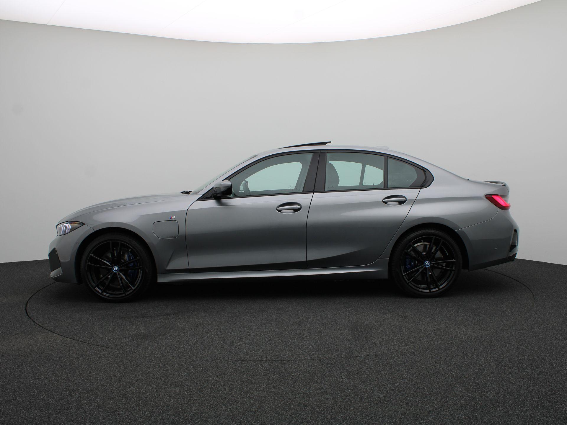 BMW 3 Serie Sedan 320e - Afbeelding 4