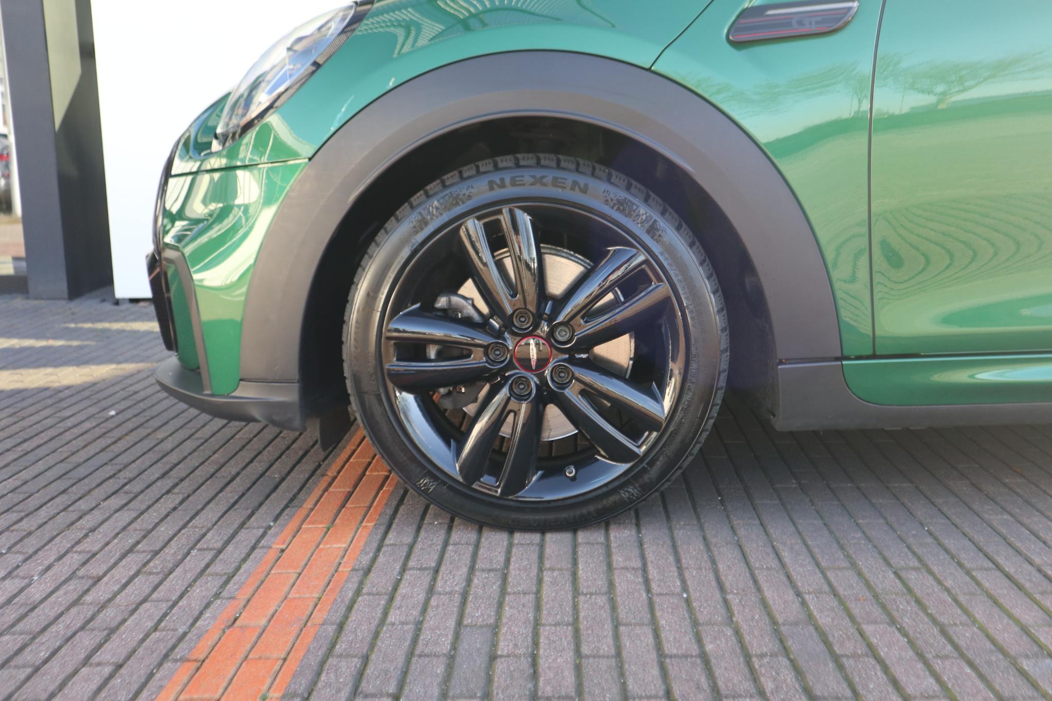 MINI 5-Deurs 2.0 Cooper S Rockingham GT Edition - Afbeelding 4