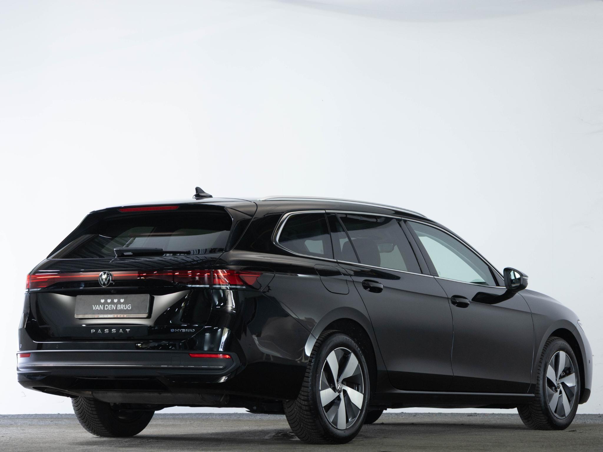 Volkswagen Passat Variant 1.5 204 PK eHybrid Business - Afbeelding 2