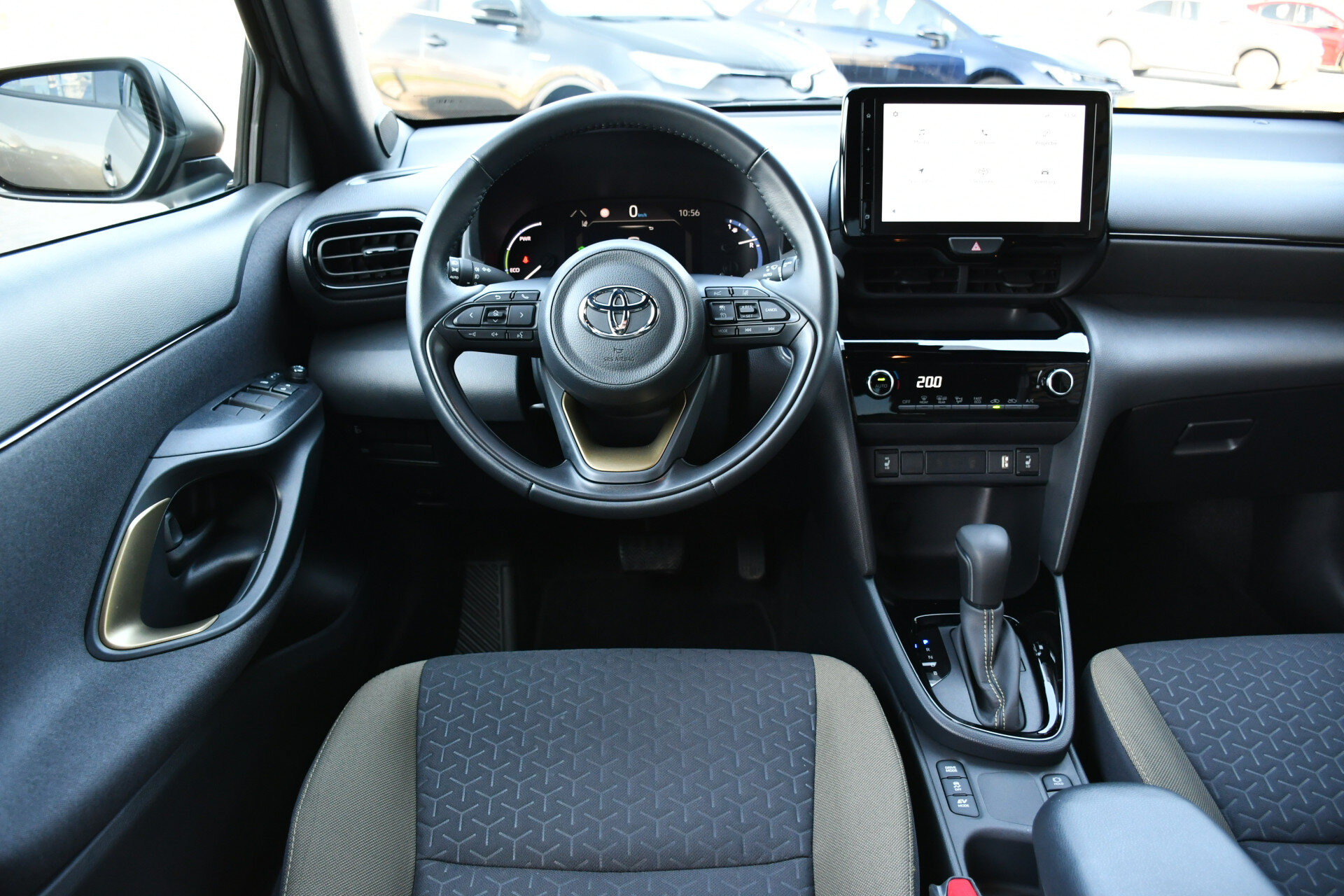 Toyota Yaris Cross 1.5 Hybrid Explore Automaat 116pk - Afbeelding 2