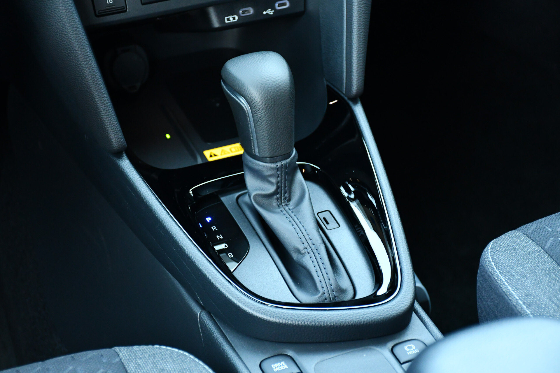 Toyota Yaris Cross 1.5 Hybrid 115 Dynamic Automaat 116pk - Afbeelding 4