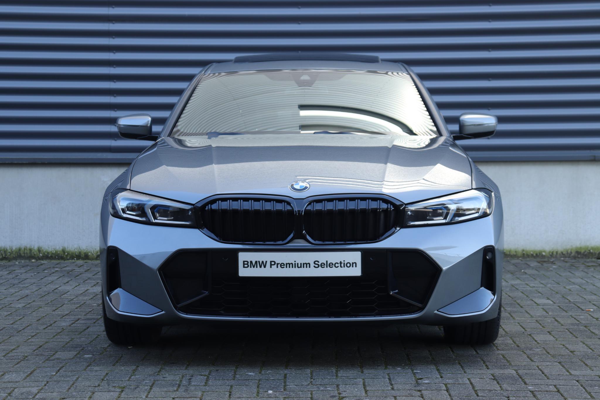 BMW 3 Serie Sedan 320i - Afbeelding 3