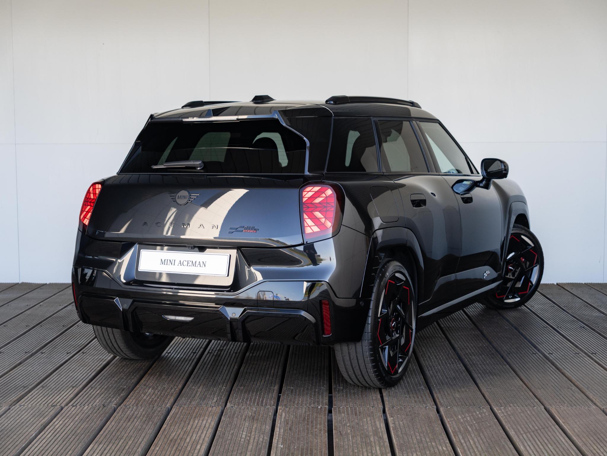 MINI Aceman E JCW XL - Afbeelding 2