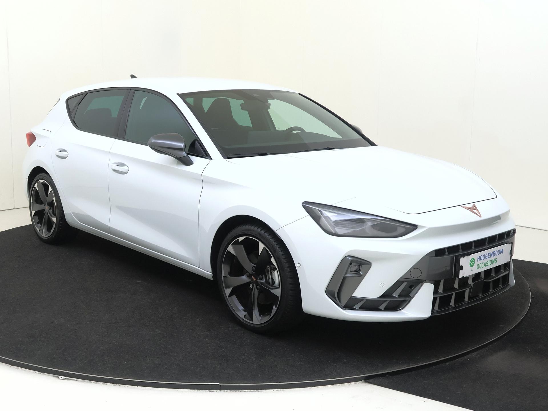 Cupra León
