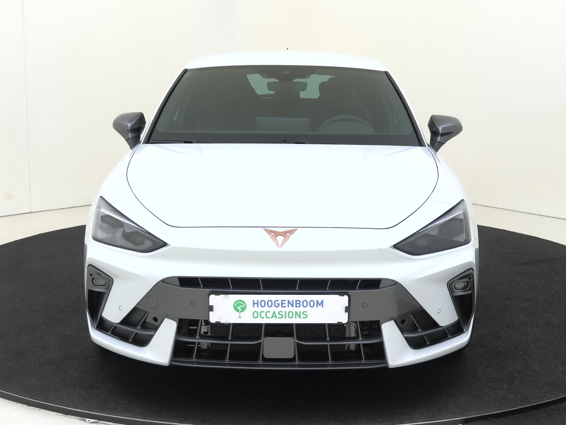 Cupra León