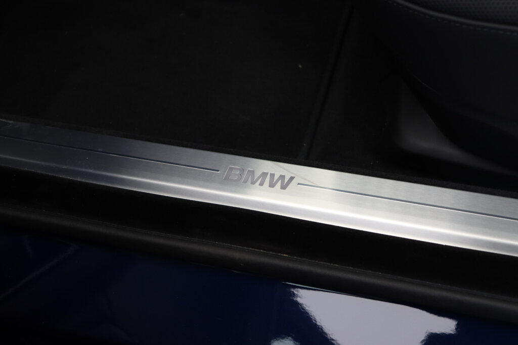 BMW i7 14