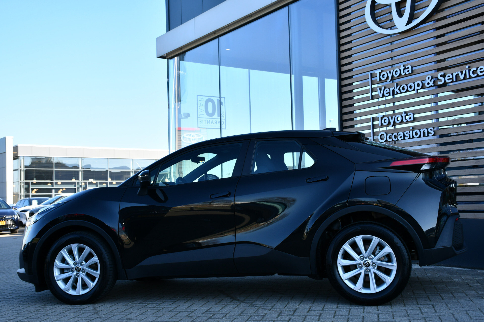 Toyota C-HR 1.8 Hybrid 140 Active Automaat 140pk - Afbeelding 5