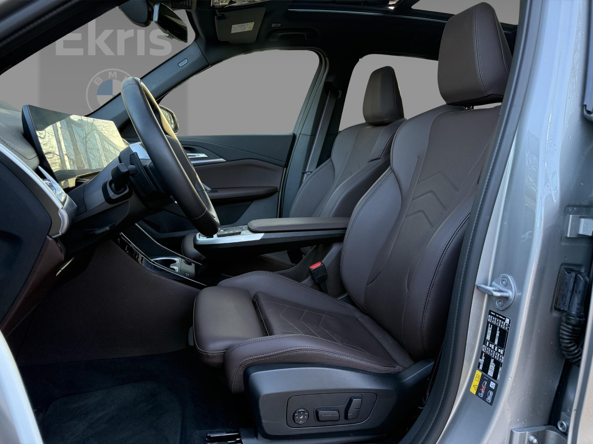 BMW iX1 eDrive20 - Afbeelding 3