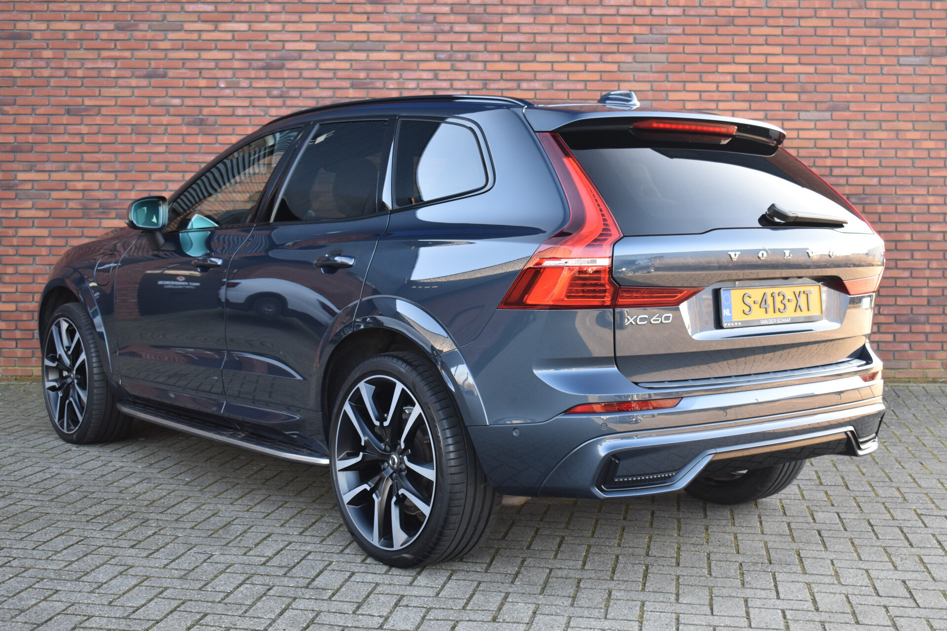 Volvo XC60 T6 350 PK Plug-in hybrid AWD Ultimate Dark - Afbeelding 4