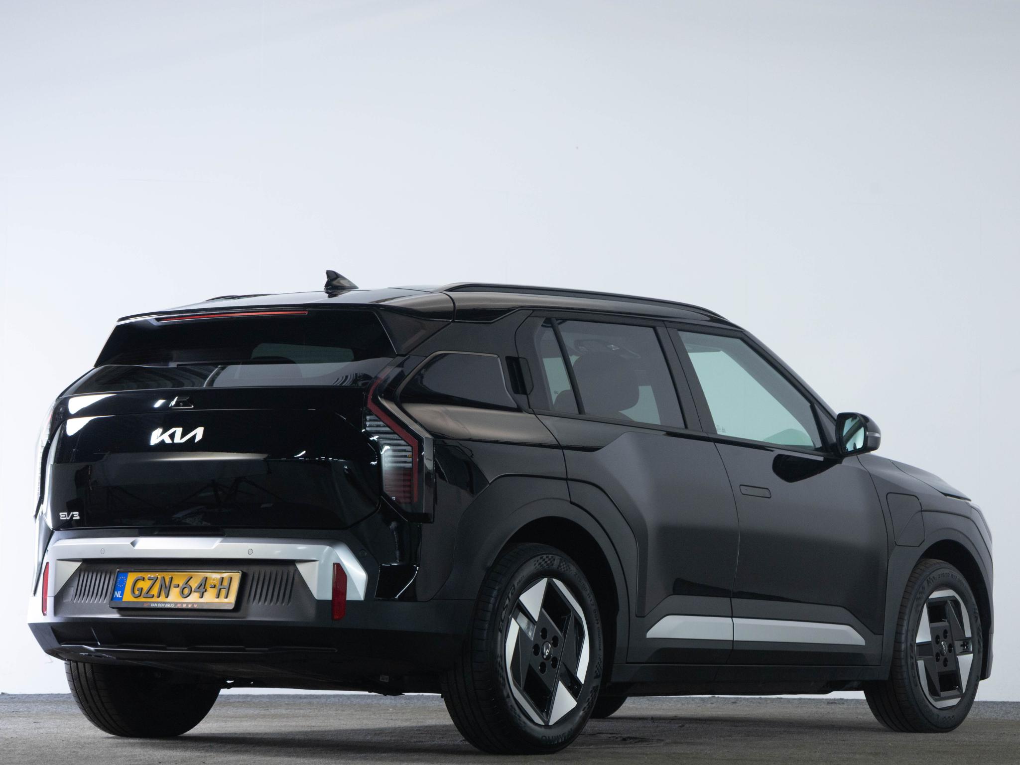 Kia EV3 Air 58.3 kWh 204 PK - Afbeelding 2