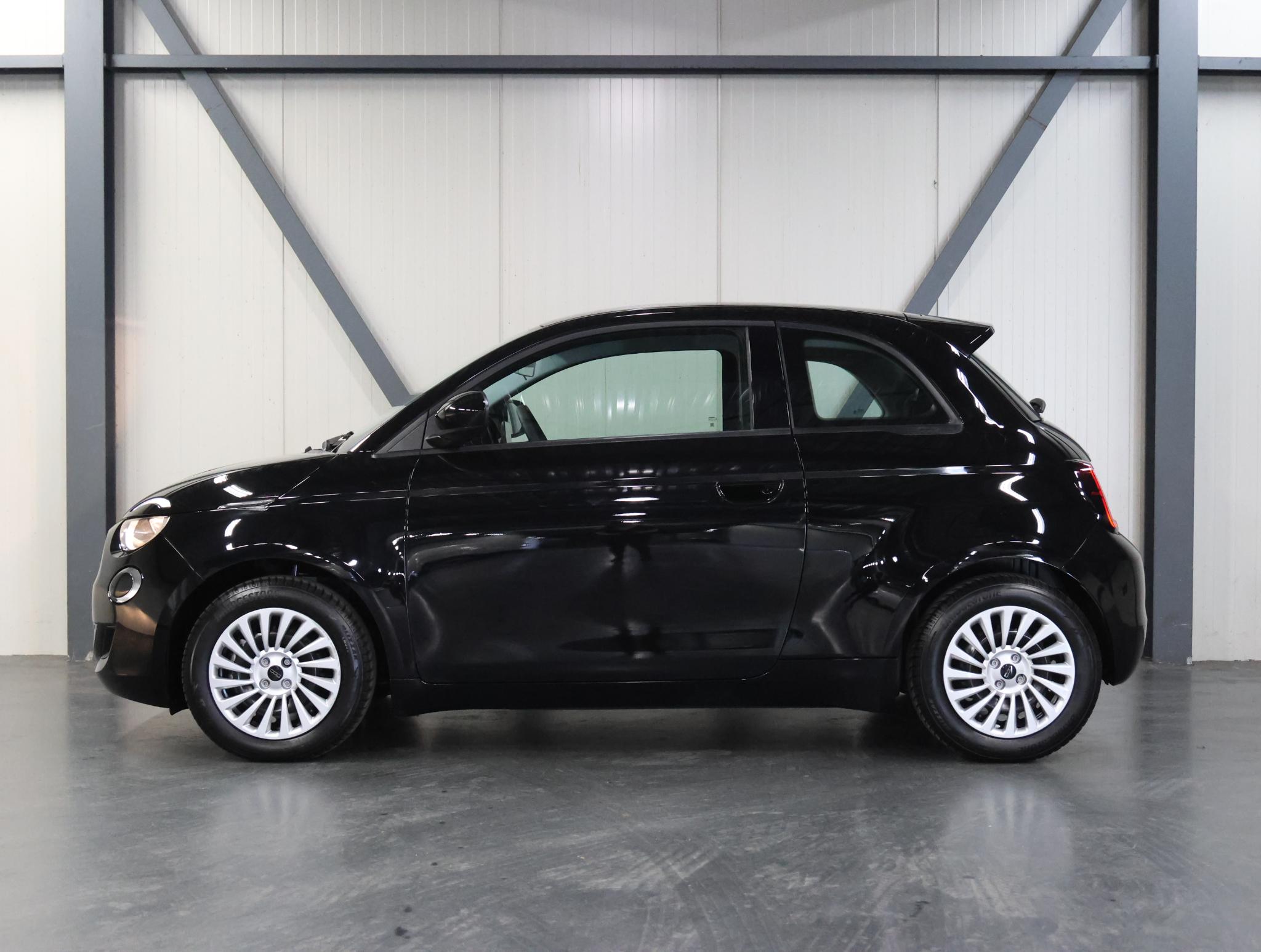 Fiat 500 Urban 42kWh 112PK - Afbeelding 2