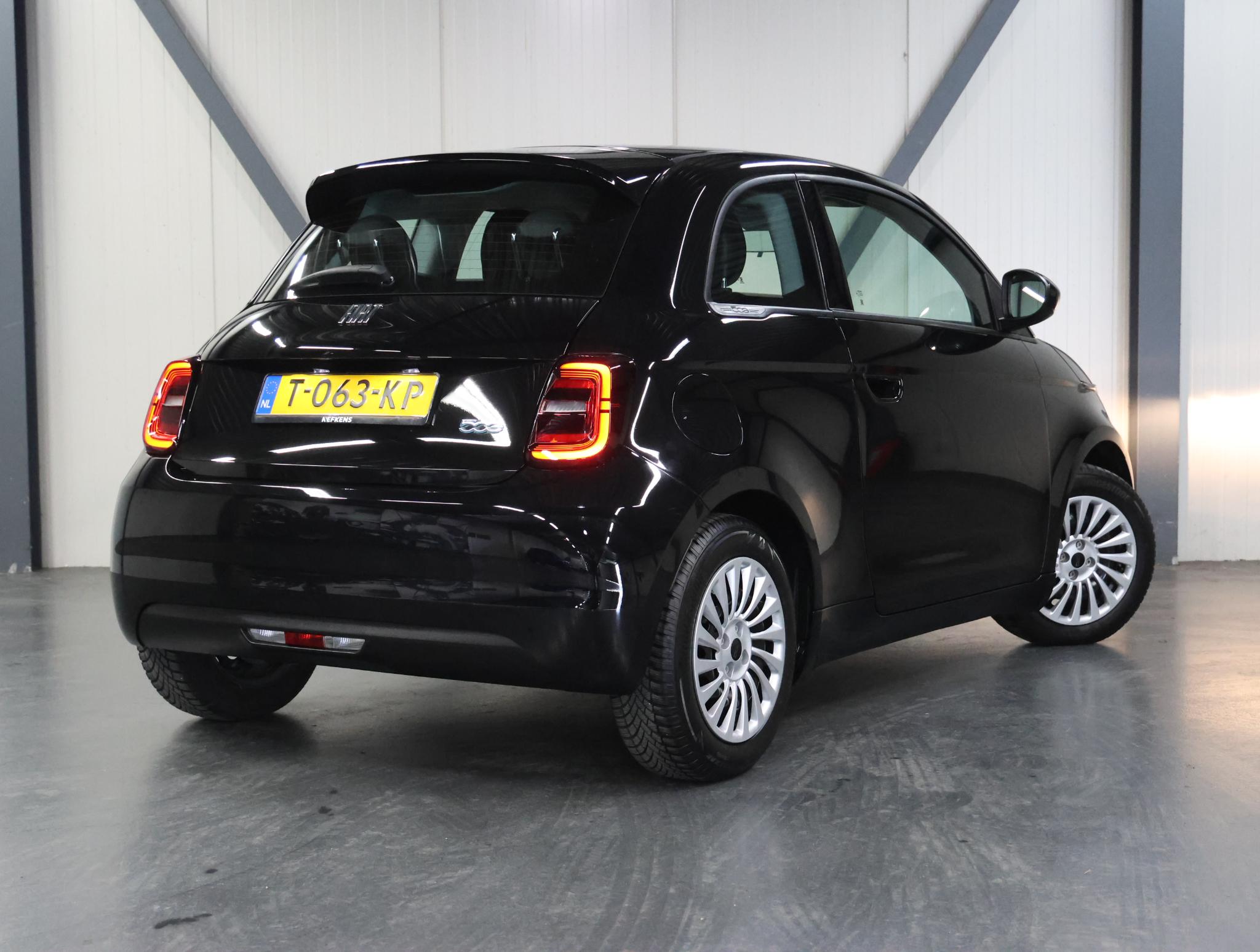 Fiat 500 Urban 42kWh 112PK - Afbeelding 3