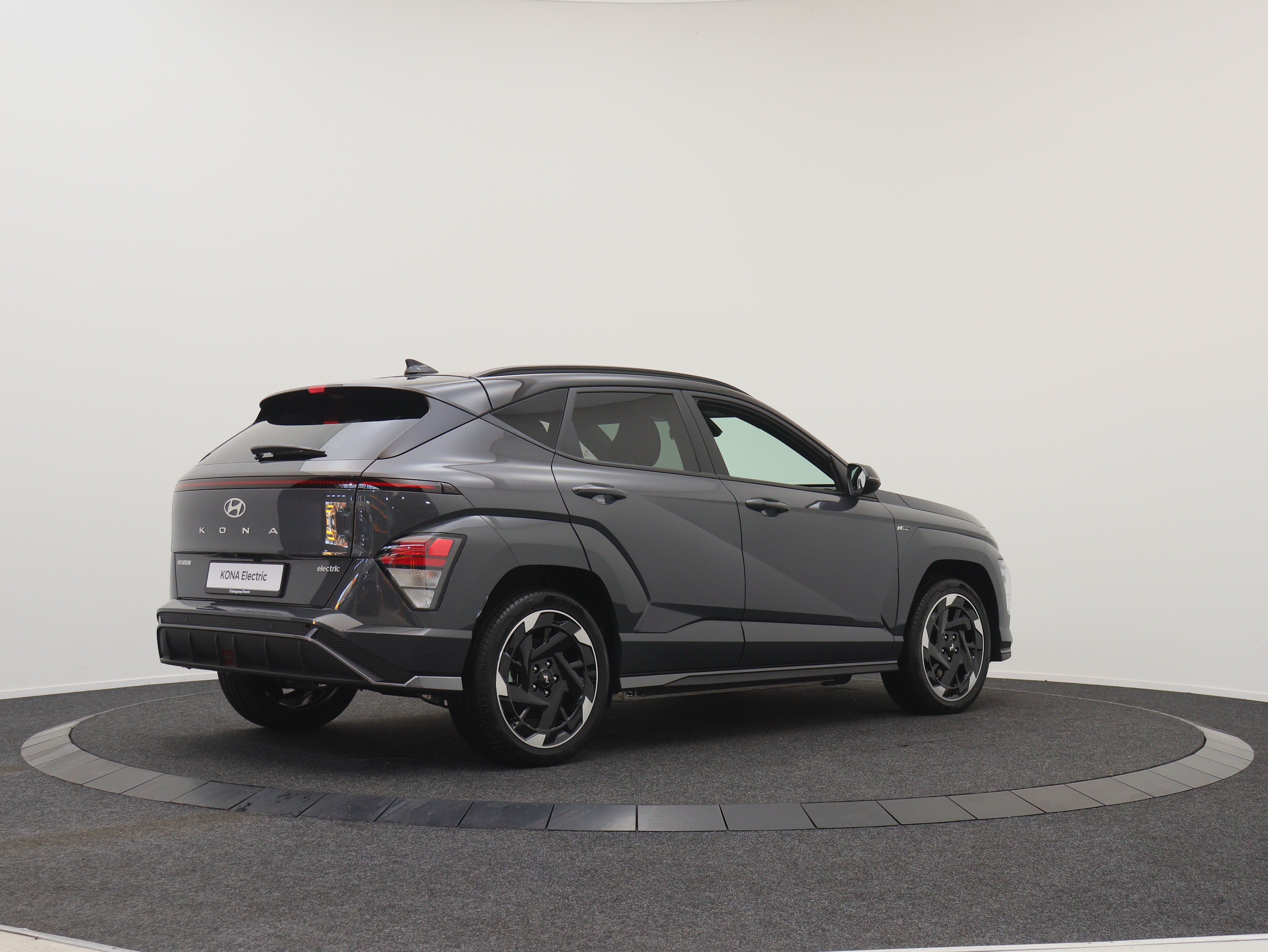 Hyundai Kona 64.8 kWh N Line Business Automaat - Afbeelding 2