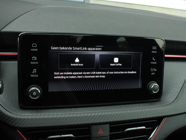 Apple Carplay/Android Auto