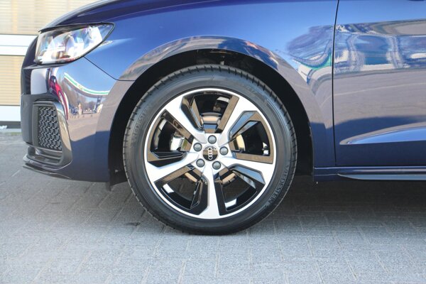 lichtmetalen velgen 7-spaaks 17"