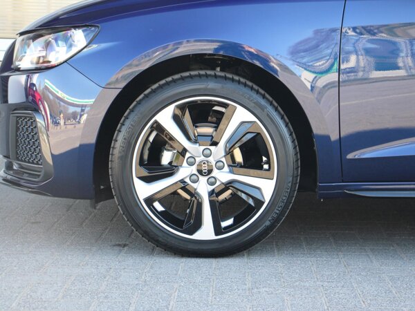 lichtmetalen velgen 7-spaaks 17"