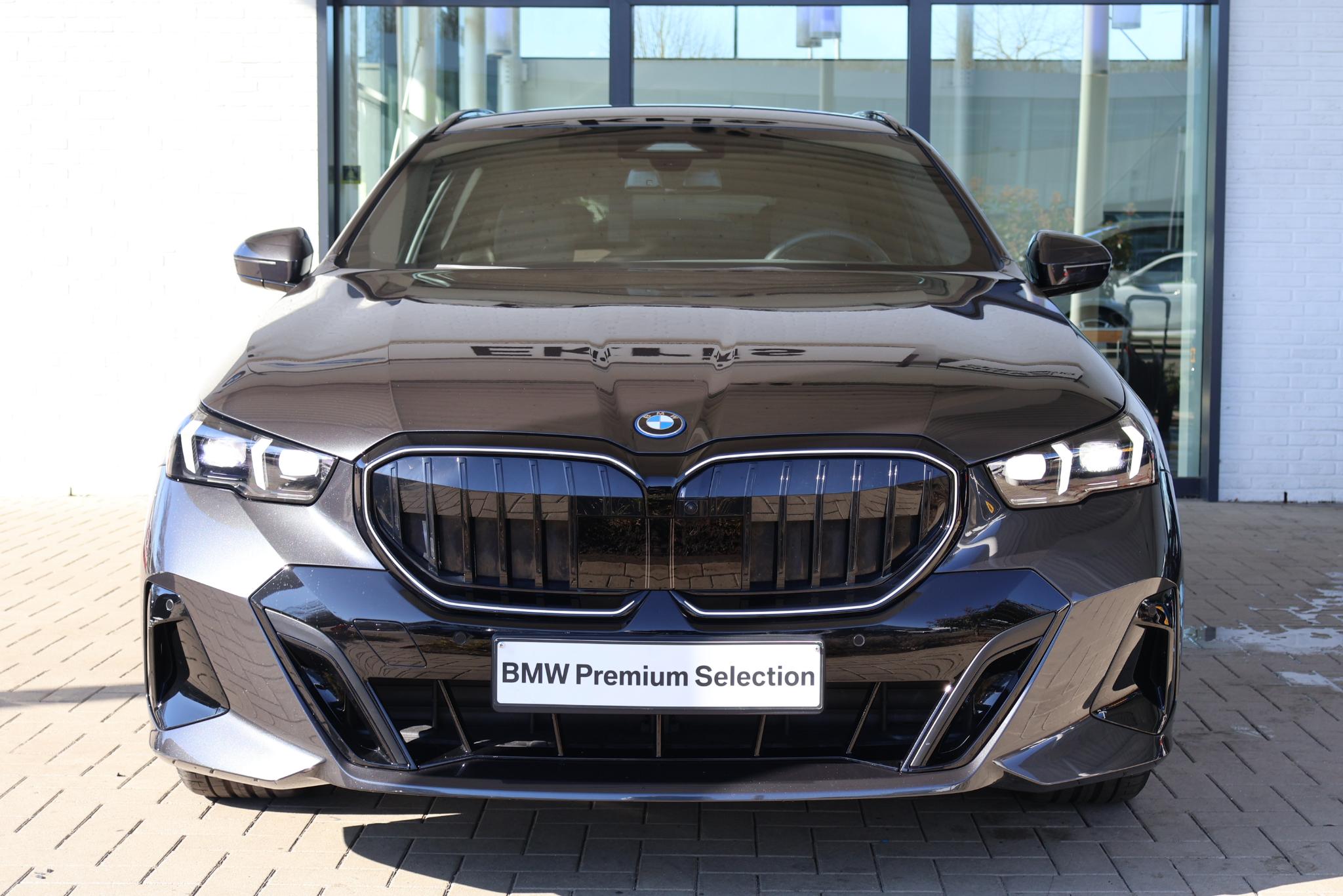 BMW 5 Serie Touring 530e - Afbeelding 2