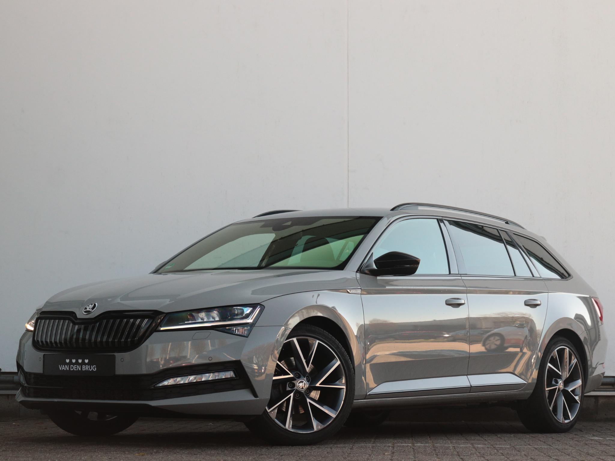 Škoda Superb 1.4 TSI iV Sportline Business
