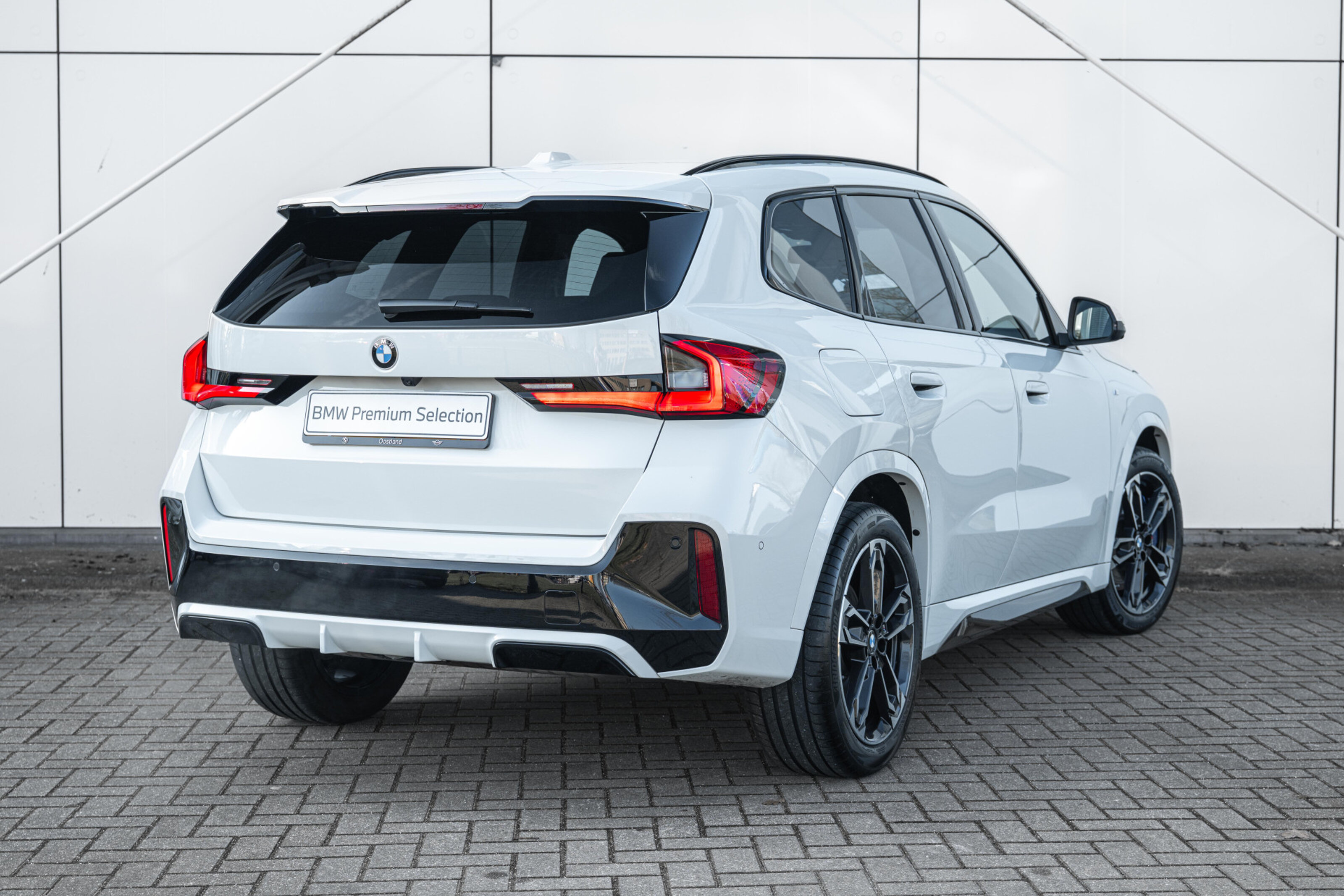 BMW X1 xDrive23i High Executive M Sport Automaat