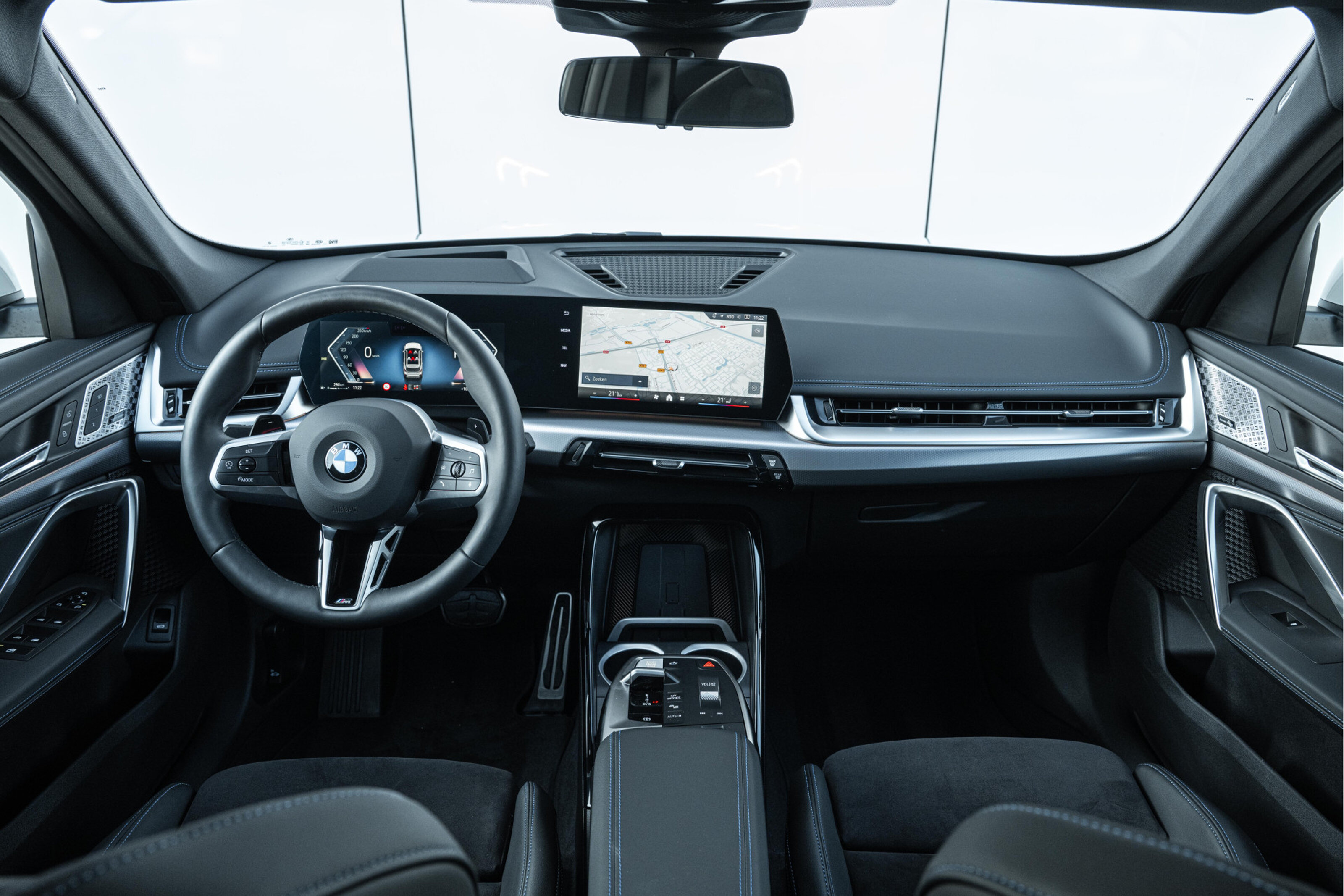 BMW X1 xDrive23i High Executive M Sport Automaat
