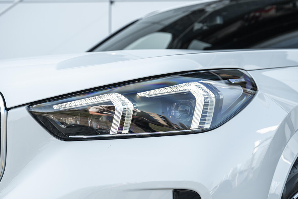BMW X1 8