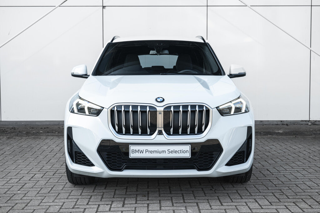 BMW X1 11
