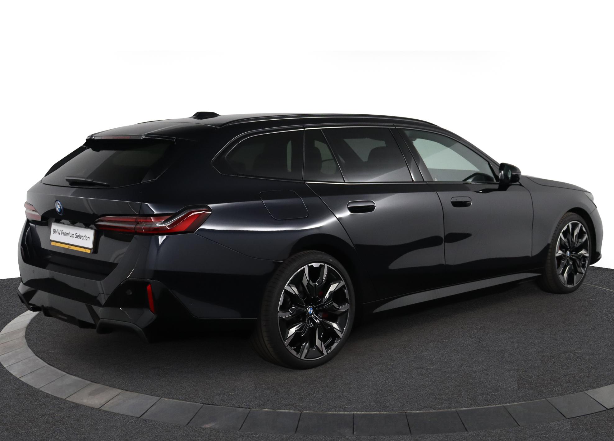 BMW 5 Serie Touring 530e M Sport Edition - Afbeelding 2