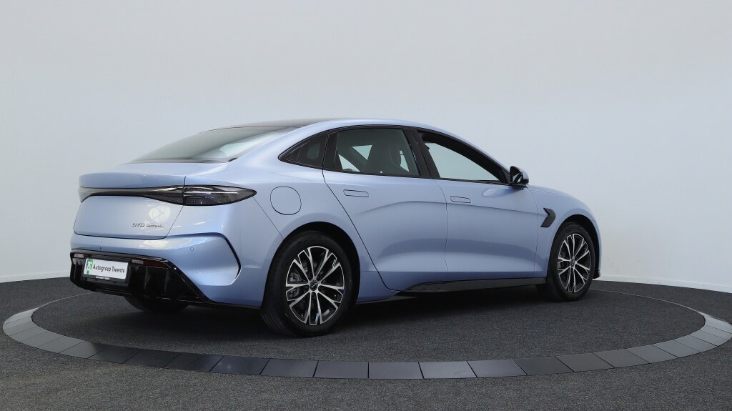 BYD SEAL Business RWD 61.4 kWh | Panoramadak | Fiscale waarde € 36.690 - Afbeelding 2