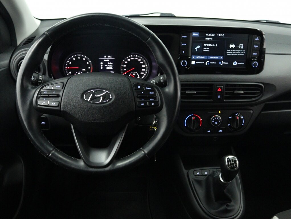 Hyundai i10 1.0 Comfort 30 Jahre | Carplay navigatie | Stoelverwarming | Cru - Afbeelding 4