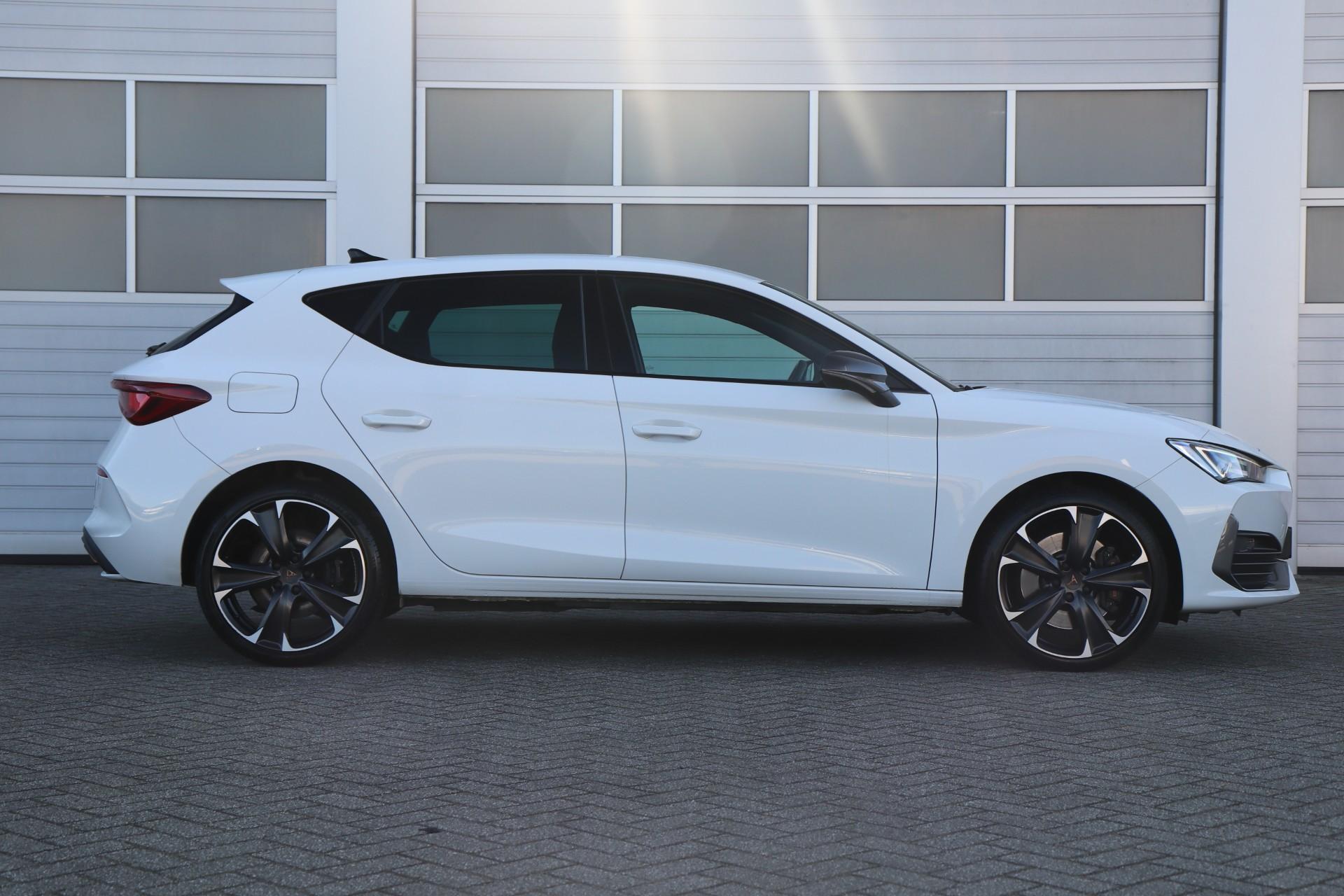 CUPRA Leon 1.4 e-Hybrid 245pk - Afbeelding 3