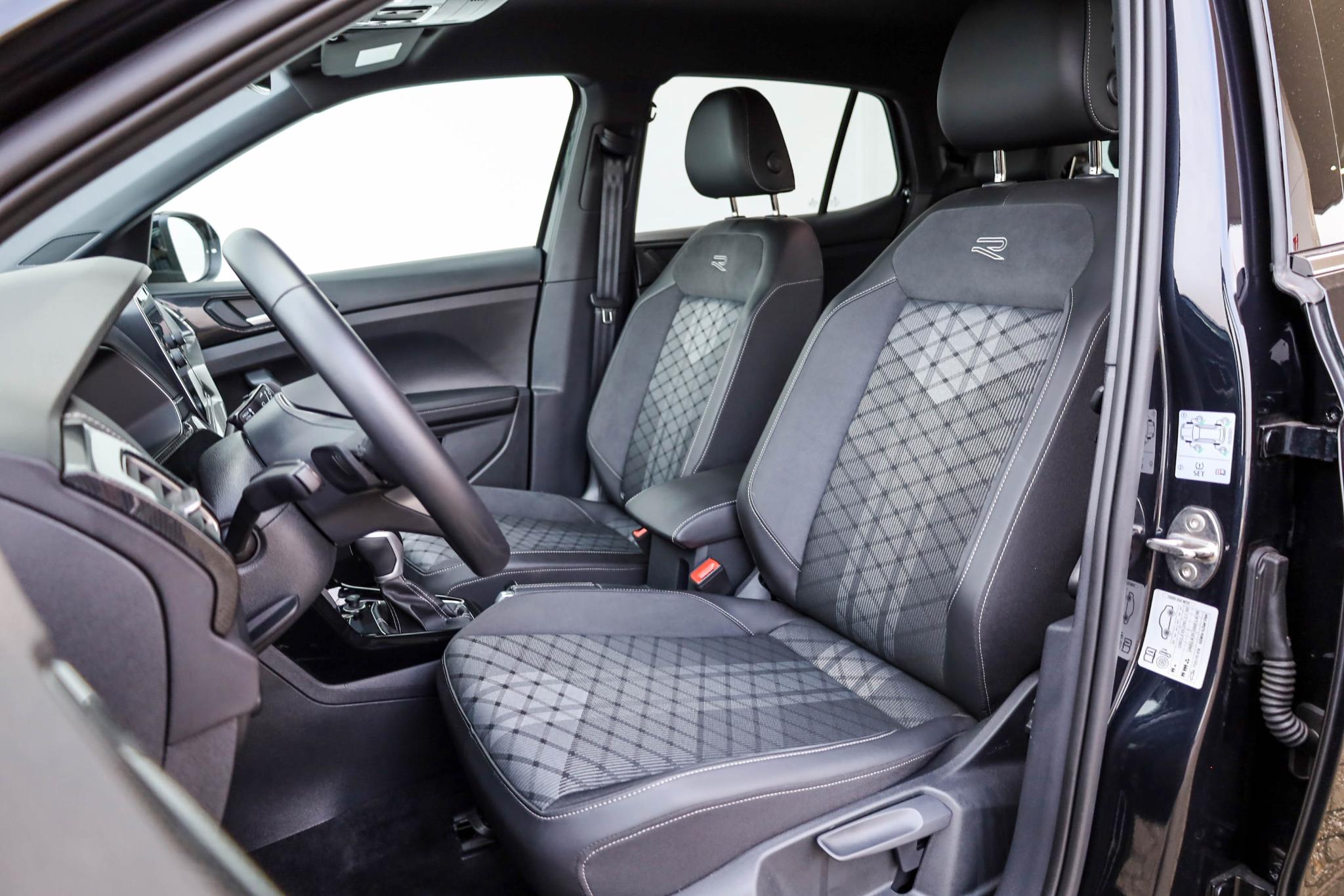 Volkswagen T-Cross 1.5 TSI 150pk DSG R-Line - Afbeelding 4