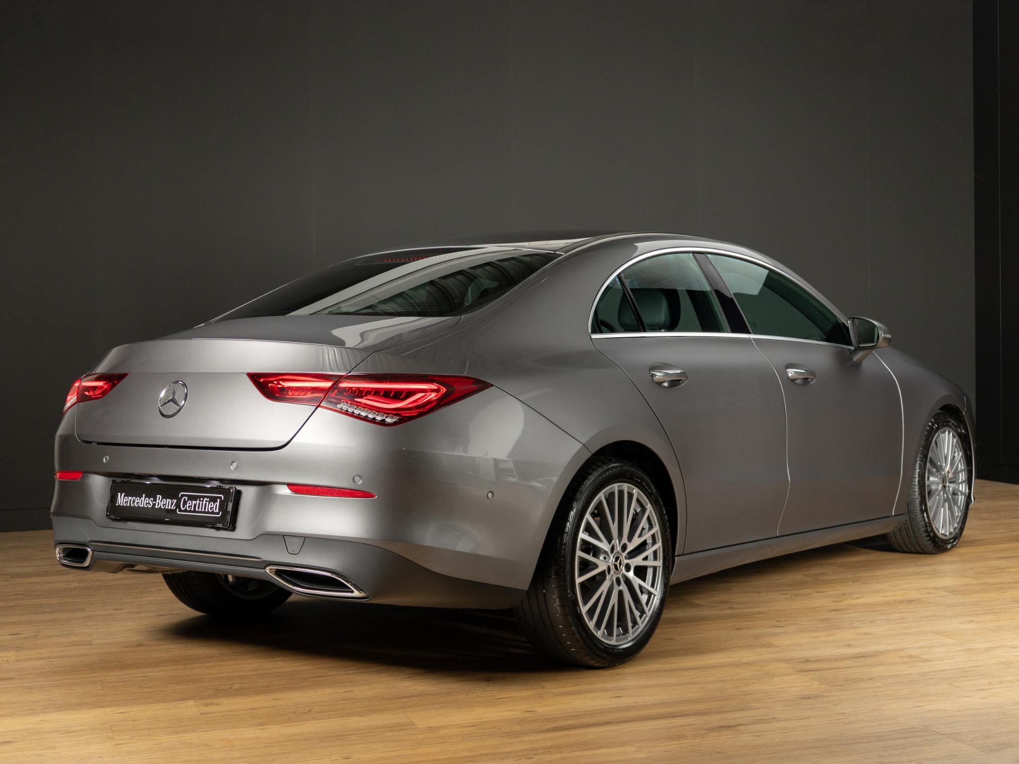 Mercedes-Benz CLA Limousine 180 Luxury Line - Afbeelding 2