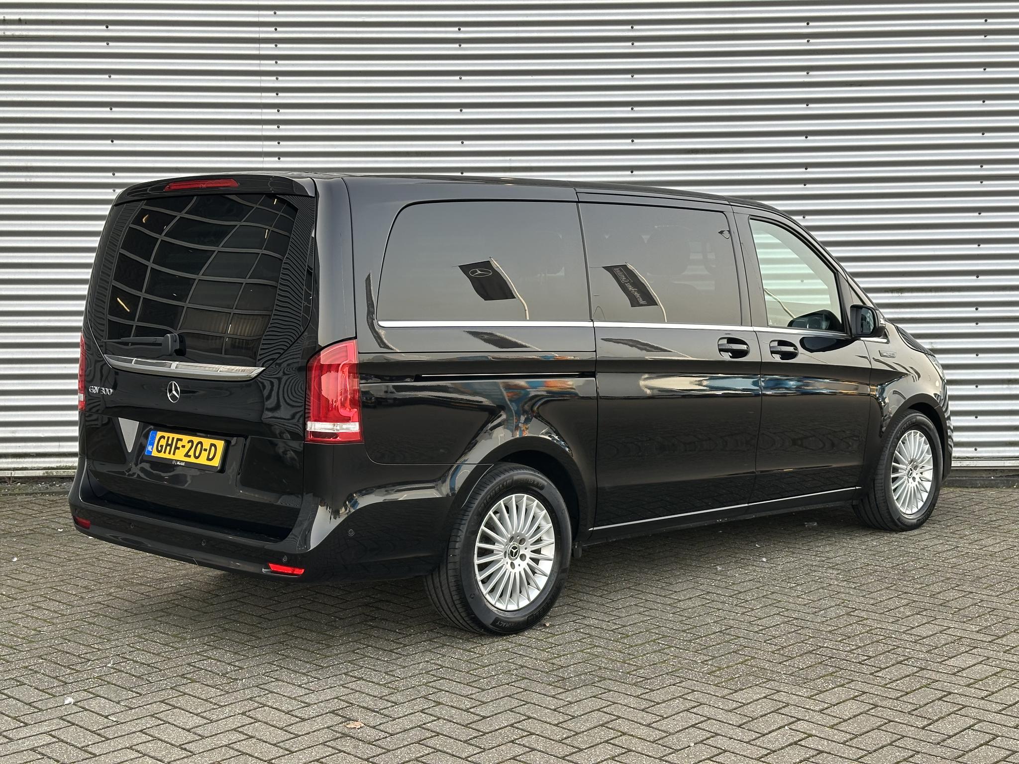 Mercedes-Benz EQV 300 L2 6-Persoons VIP-Uitvoering Airmatic 90 kWh - Afbeelding 2
