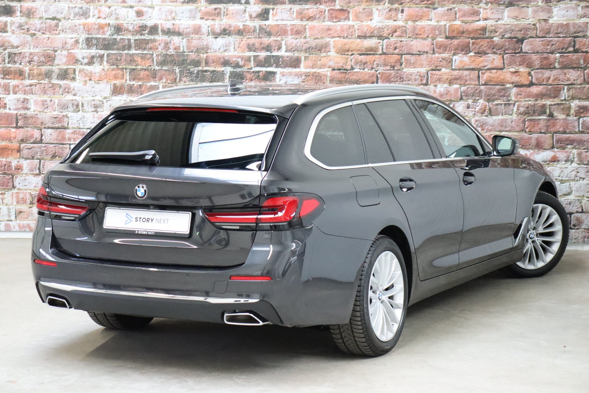 BMW 5 Serie Touring 520i High Executive Luxury Line Automaat - Afbeelding 4